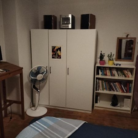 Ein Offenes Kompetentes Ohr Koln Bagian luar foto