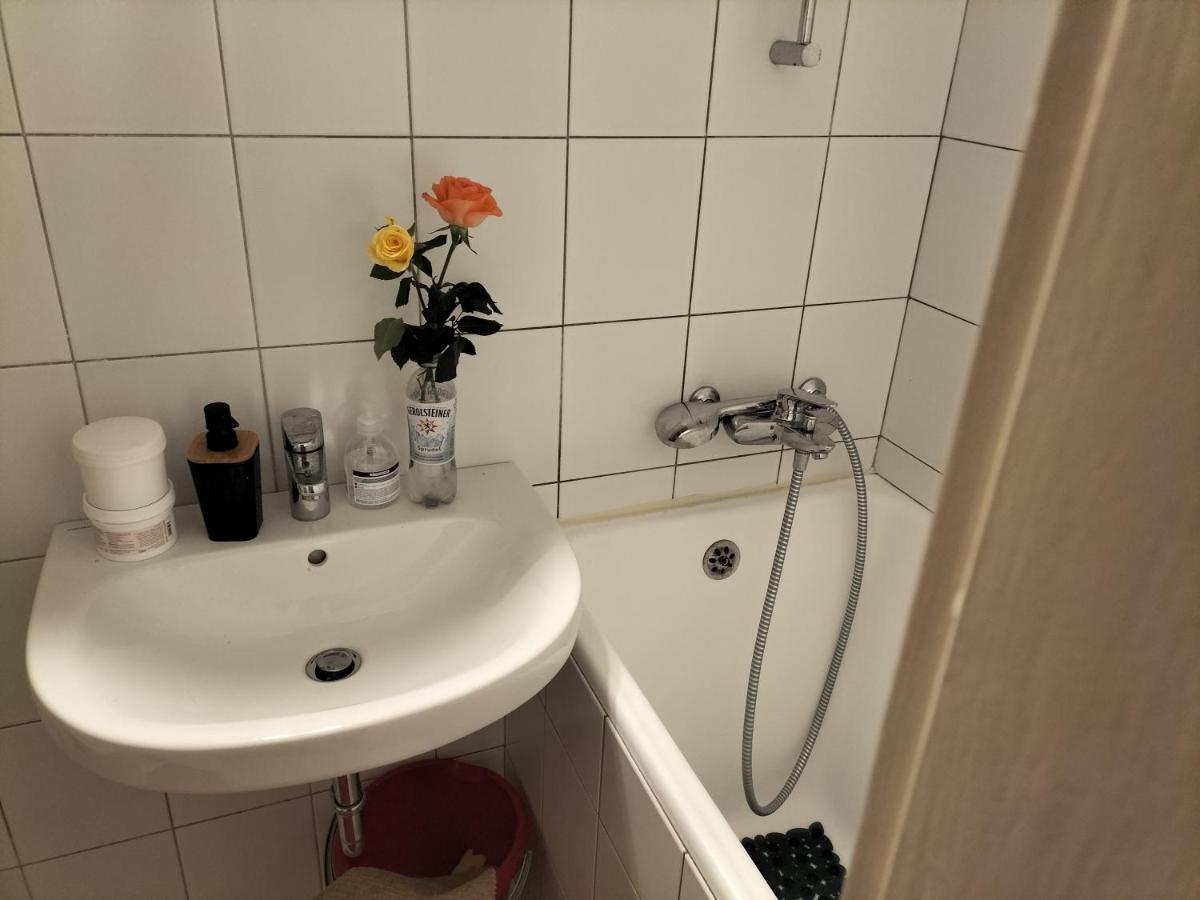 Ein Offenes Kompetentes Ohr Koln Bagian luar foto